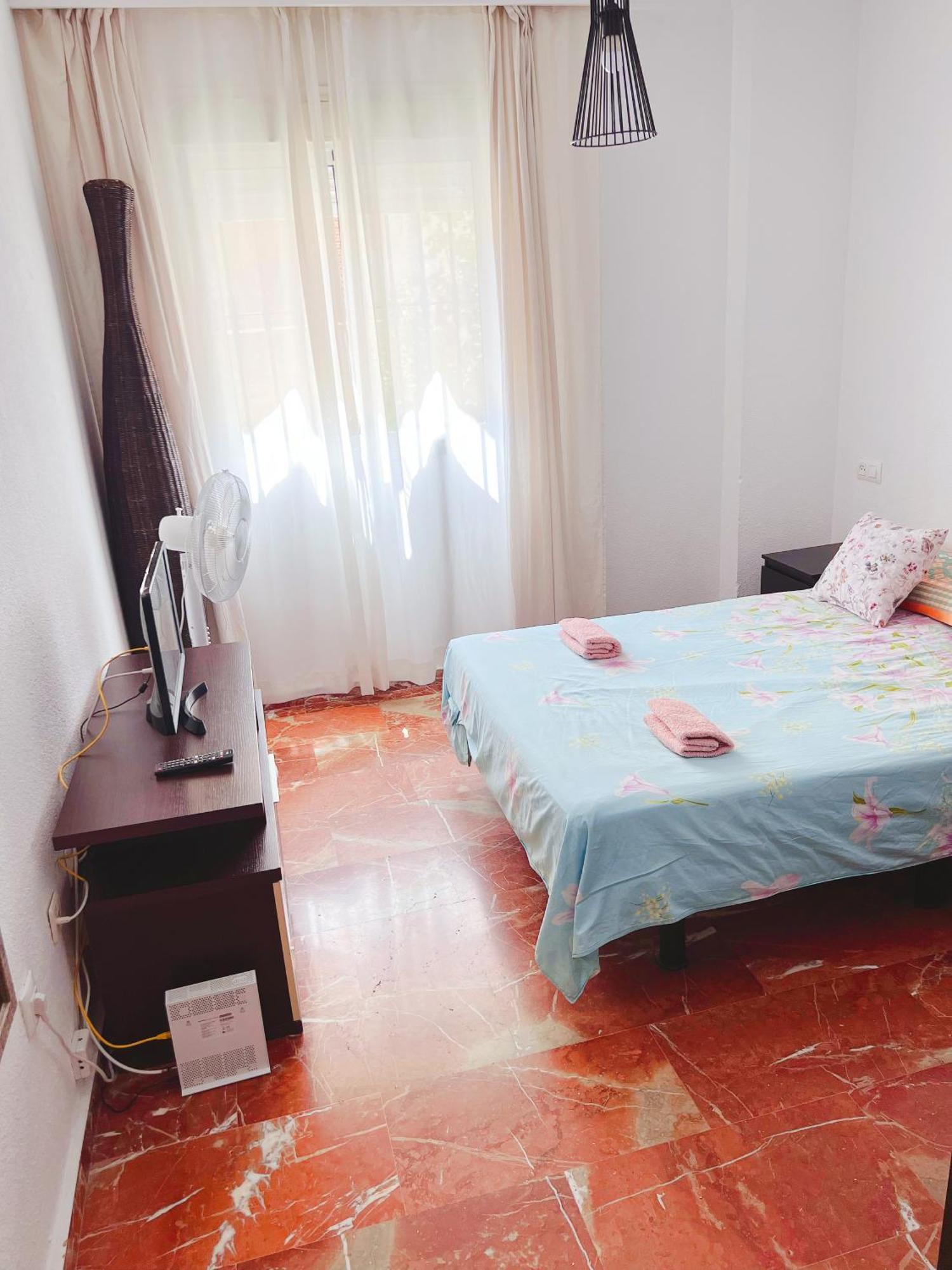 3 Habitacion Centro Huelva Esterno foto