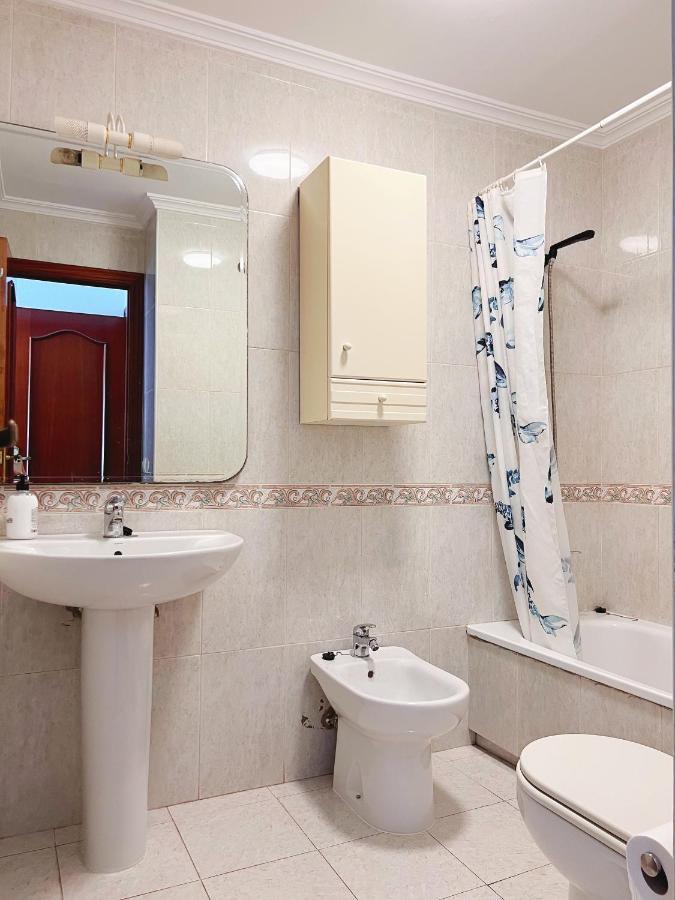 3 Habitacion Centro Huelva Esterno foto