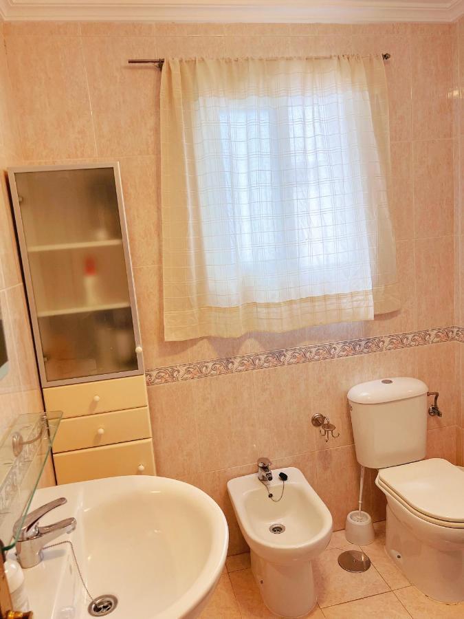 3 Habitacion Centro Huelva Esterno foto